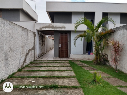 Imagem 2 de 19 de Casa Com 2 Dormitórios, 1 Suíte E À 890m Do Mar Em Itanhaém, Sp. Aceita Financiamento Bancário.