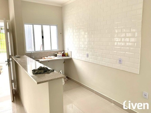 Imagem 3 de 12 de Casa Térrea Com 3 Dormitórios, Suíte, 3 Banheiros Com Espaço Para Churrasqueira - 8500