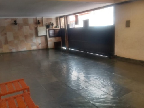 Imagem 1 de 15 de Casa Térrea Para Venda, 3 Dormitório(s), 232.0m² - 2053