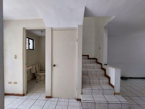 Casa En Venta En Fraccionamiento Torremolinos En Guadalupe Nuevo Leon