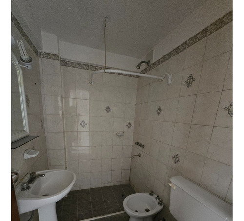 Venta De Departamento 1 Dormitorio Bº Centro A 200 Mts De Av. Humberto 1º