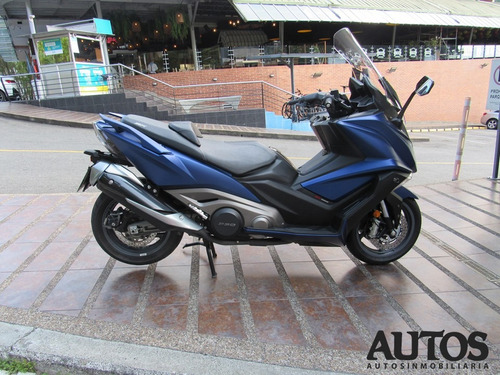 Kymco Maxiscooter Cc550  Automatica 53 Hp