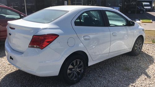 Chevrolet Onix Plus 1.4 Black Edition Joy 2021 Gp