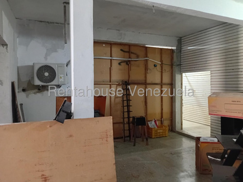 Amplio Local Comercial En Venta En Pleno Centro De Barquisimeto, A Pie De Calle En La Avenida 20 - M -c -t- #// Monica Carrasquel, Rah Centro Occidente /*# Oportunidad De Inversion
