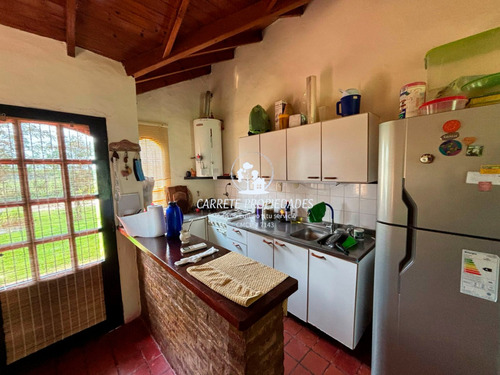 Venta Casa Quinta 2 Dormitorios Barrio Parque Las Lomadas Con Cochera