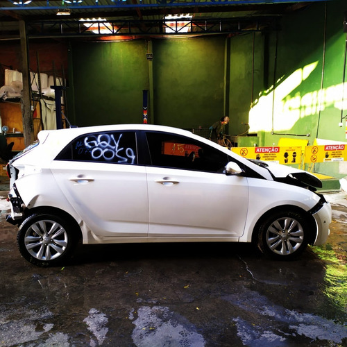 Imagem 2 de 12 de Sucata Hyundai Hb20 1.0 Confort 2019