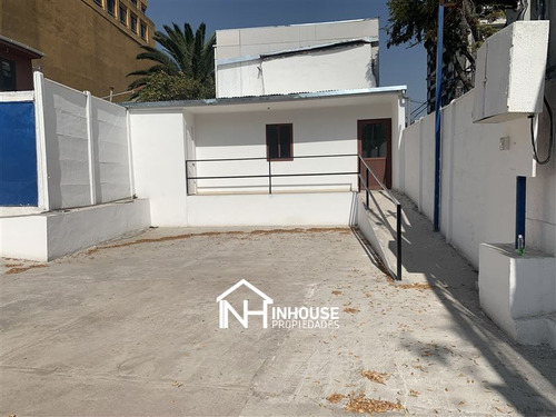 Imagen 10 de 13 de Galpon En Arriendo En Recoleta