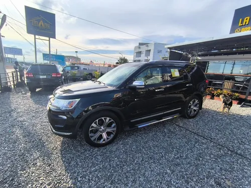 Ford Explorer Limited 19 Panoramic