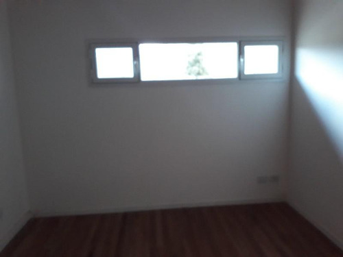 El Bolsón, Amplio Departamento 2 Ambientes Sobre Av. San Martín. Valor Usd 115.000