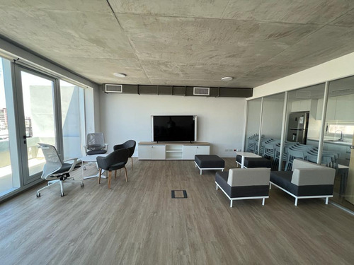 Alquiler Oficina 75m2 Piso Alto - C 2 Divisiones De Blindex Open Space.