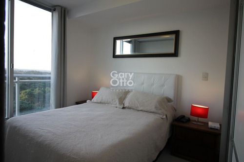 Imagen 8 de 14 de Vendo Apartamento De 1 Dormitorio, Piso Alto, En Zona Roosevelt, Punta Del Este.