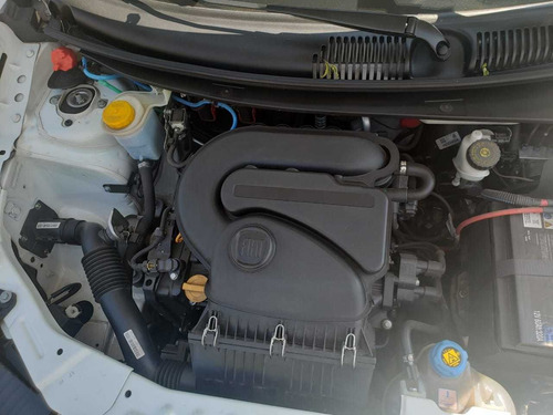 Fiat Grand Siena 2018 1.0 Attractive Flex 4p