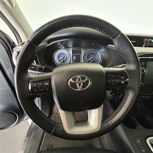 Toyota Hilux 2.8 SRX PLUS 4x4 CD TDI DIESEL AUTOMÁTICO