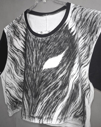 Imagen 4 de 6 de Remera Croptop Guts Flames Berserk Manga Anime Caustico