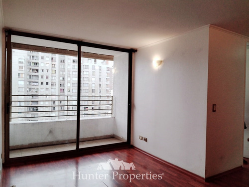 Depto. En Arriendo De 2d/1b, San Isidro, Santiago Centro