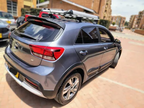 Kia Tonic Vibrant 2021 Mt