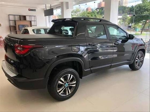 Imagem 8 de 12 de Fiat Toro 2.0 16v Turbo Diesel Freedom 4wd At9