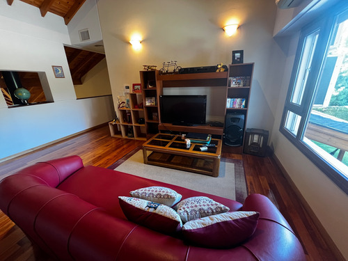 Venta Casa Chalet Adrogué Pileta Parque Permuta Apto Crédito