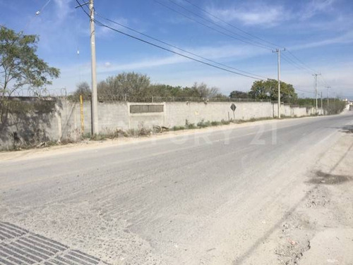 Terreno Comercial Plano, En Carretera Monterrey Cadereyta Km 20,