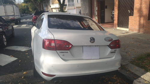 Volkswagen Vento 2.0 Luxury I 140cv 2013