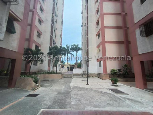 Rah Lara Vende  Comodo Y Fresco Apartamento Zona Oeste  Barquisimeto-lara