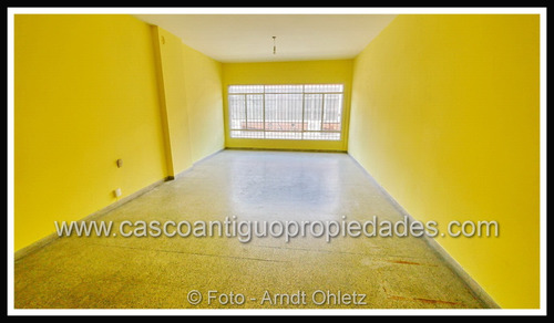Imagen 5 de 13 de Venta Monoambiente Amplio Y Muy Luminoso