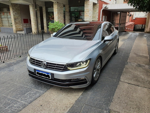 Volkswagen Passat 2018 2.0 Tsi R-line 220cv