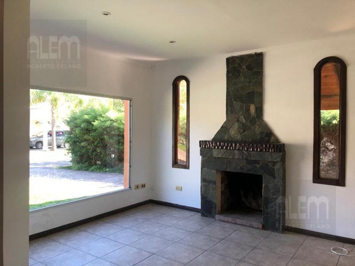 Imagen 6 de 23 de - Echeverria Del Lago- 4 Dormitorios- 2 En Suite-