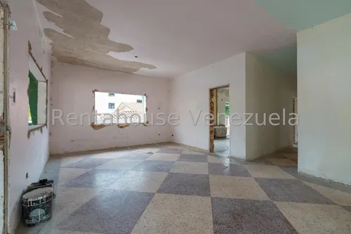 Casa En Venta, Altamira #25-6515