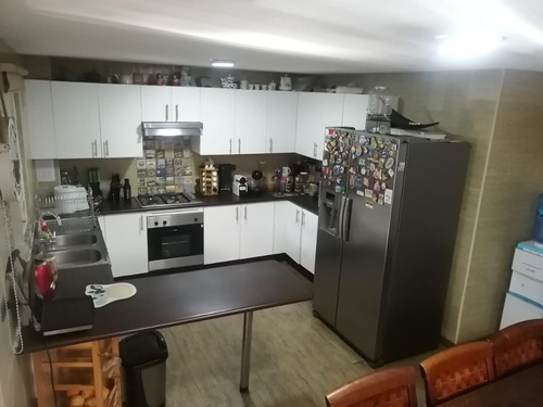 Black Inmobiliario Casa Full! Valle Lo Campino $172.000.000