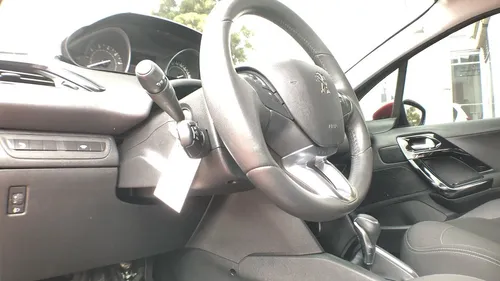 Peugeot 208 Active Vti Sec 1,6