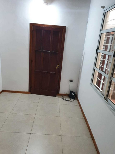 3 Amb. C/patio Ideal Pers. C/ Movi. Reduc
