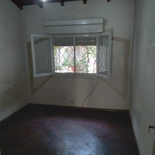 Imagen 10 de 15 de Casa 3 Ambientes, Con Garaje Para 2 Autos