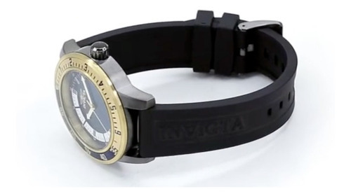 Invicta ® reloj Mano Hombre 45mm Acero Inox. Silicona 35779 Color de la correa Negro / Black Color del bisel Dorado / Gold Color del fondo Oscuro / Dark