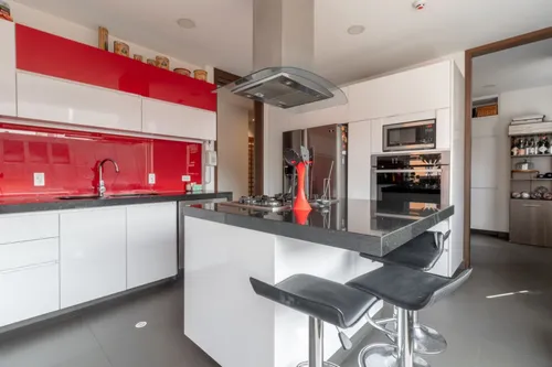 Apartamento En Venta En Chicó Navarra. Cod V9010