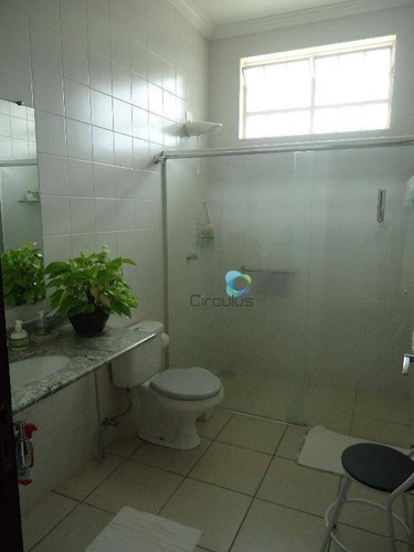 Casa Com 3 Dormitórios À Venda, 286 M² Por R$ 600.000,00 - Centro - Batatais/sp - Ca0155
