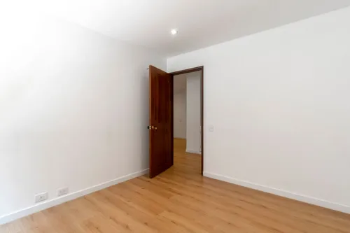 Apartamento En Arriendo En Bellavista. Cod A23042