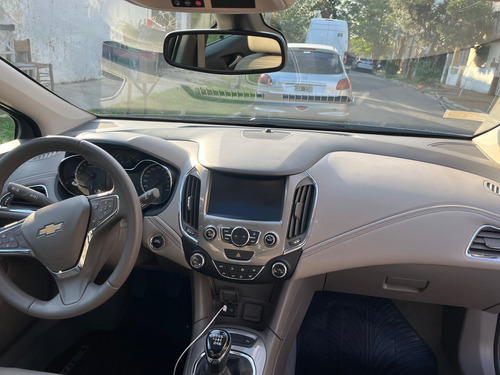 Chevrolet Cruze II 1.4 Ltz 153cv