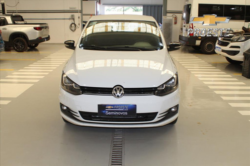 Volkswagen Fox 1.6 MSI TOTAL FLEX CONNECT 4P MANUAL