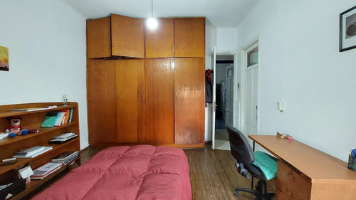 Imagen 17 de 20 de Venta De Apartamento De 5 Dormitorios En Centro