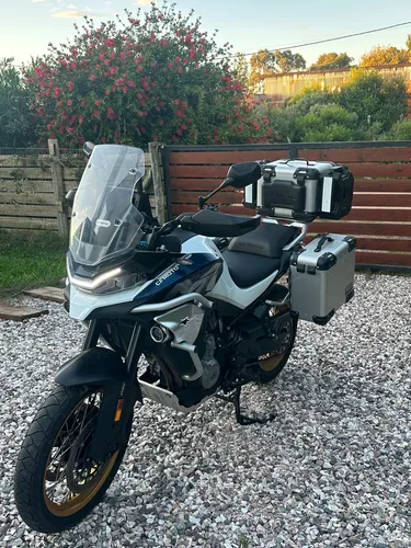 Mt 800 Explorer