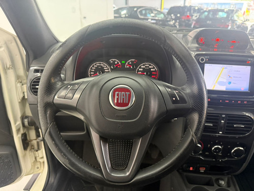 Fiat Strada 1.8 MPI ADVENTURE CE 16V FLEX 2P MANUAL