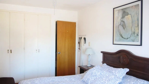 Precioso Apartamento En Excelente Zona De Malvin. Vista Al Mar Conterraza Al Frente. Liv Com, 3 Dorm. 2 Baños, Garage, Cocina Con Estar Integrado Gym, Piscina, Barbacoa, Vig 24hs