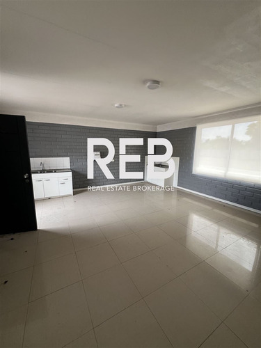 Bodega En Arriendo Para Estacionamientos - Acopio - Otros