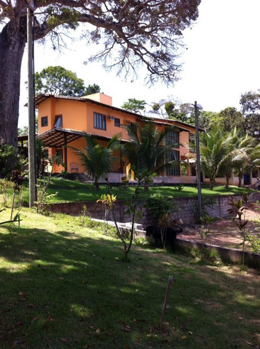 Chácara Com Casa Duplex Alto Padrão Em Condomínio Fechado - Guarapari. - 16542