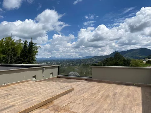 Encantadora Finca En Venta Llanogrande