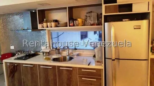 Casa En Alquiler Chuao Vgi