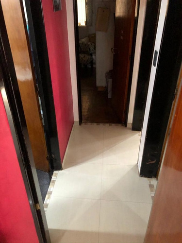 Imagen 7 de 30 de Vivienda Multifamiliar-casa 3 Amb + Dpto 4 Amb-cocheras - Fondo Libre C/ Piscina