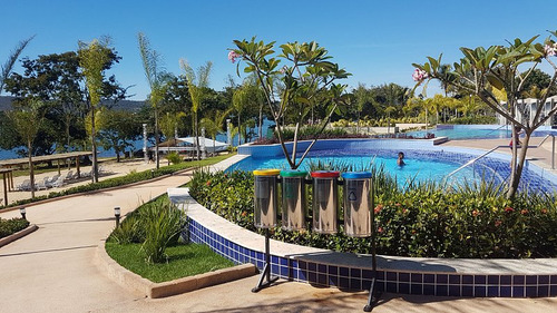 Cota Em Resort Com 2 Quartos E 2 Banheiros