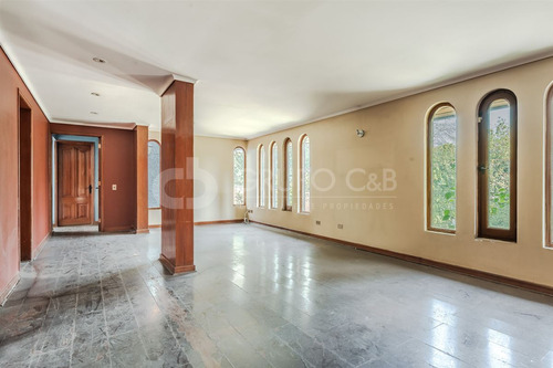 Gran Casa Especial Familia Numerosa De 8 Dorm. En La Reina